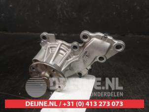 Gebruikte Waterpomp Kia Picanto (JA) 1.0 12V Prijs € 25,00 Margeregeling aangeboden door V.Deijne Jap.Auto-onderdelen BV