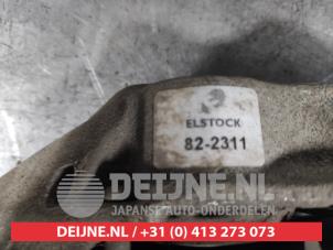 Toyota Hilux Front brake calliper, left O616928 photo 2