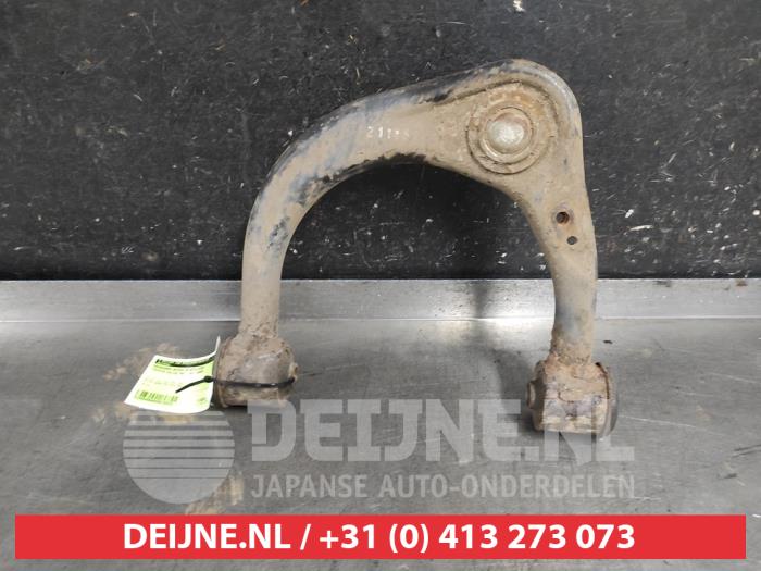 Toyota Hilux Draagarm boven rechts-voor O616933