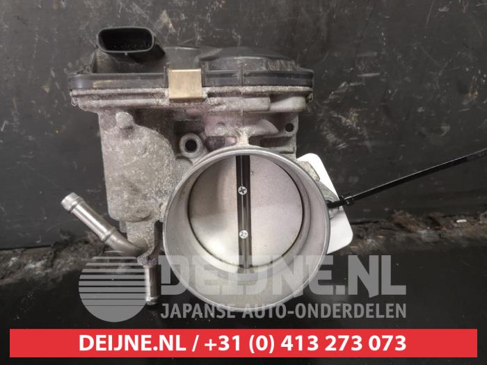 Gebruikte Gasklephuis Toyota RAV4 (A5) 2.5 Hybrid 16V AWD Prijs € 75,00 Margeregeling aangeboden door V.Deijne Jap.Auto-onderdelen BV