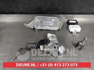 Toyota Yaris Slotenset Cilinder (compleet) O617120 foto 2