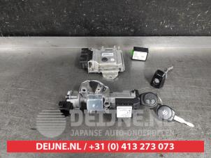 Suzuki Swift Engine management computer O617149 photo 3