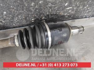 Toyota Avensis Front drive shaft, left O617310 photo 2