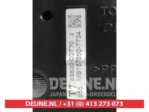 Toyota Yaris Odometer KM O617447 photo 3
