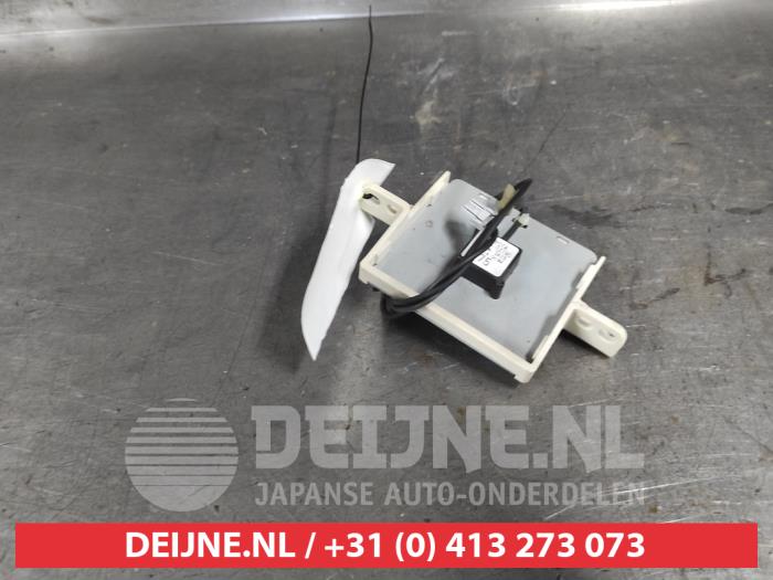 Toyota Yaris GPS-Antenne O617449