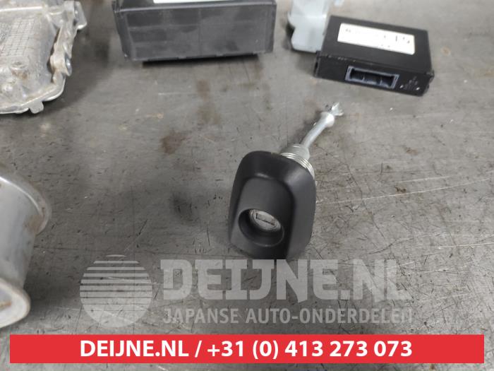Toyota Aygo Slotenset Cilinder (compleet) O617575