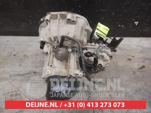 Nissan Note Versnellingsbak O617622 foto 2