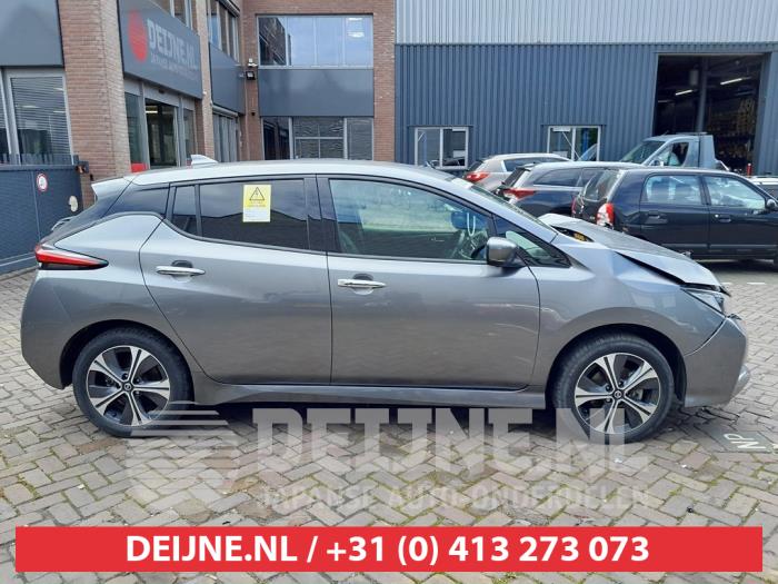 Nissan Leaf Zusätzliches Fenster 4-türig rechts vorne O617803