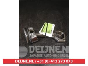 Gebruikte Drijfstang Hyundai i10 1.2 16V Prijs op aanvraag aangeboden door V.Deijne Jap.Auto-onderdelen BV