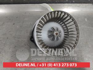 Honda Jazz Kachel Ventilatiemotor O617970 foto 2