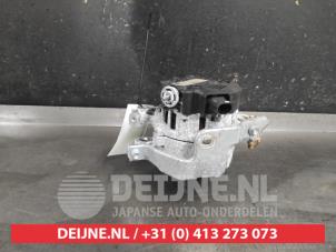 Gebruikte Dynamo Toyota Yaris III (P13) 1.5 16V Dual VVT-iE Prijs € 45,00 Margeregeling aangeboden door V.Deijne Jap.Auto-onderdelen BV