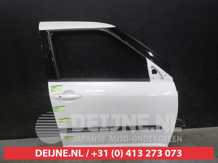 Suzuki Swift Portier 4Deurs rechts-voor O618070
