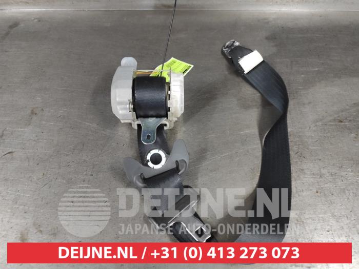 Toyota Aygo Sicherheitsgurt rechts vorne O618127