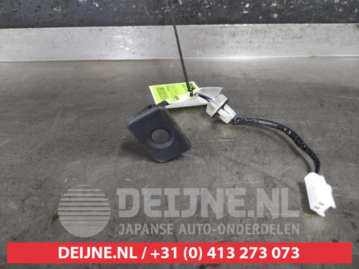 Mazda CX-5 Schakelaar achterklep O618139
