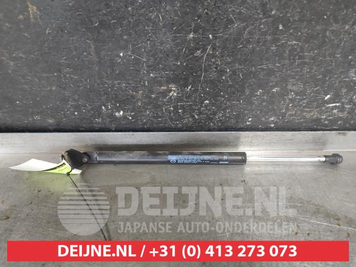Mazda CX-5 Gasdemper rechts-achter O618141
