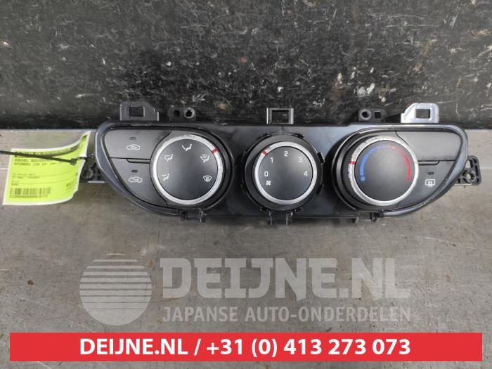 Hyundai I10 Heater control panel O618173