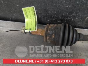 Mitsubishi Colt Antriebswelle links vorne O618207 foto 2