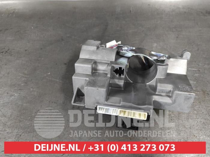 Mazda CX-5 Lenkwinkelsensor O618383