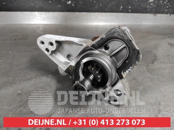 Gebruikte Startmotor Nissan Micra (K14) 1.0 IG-T 100 Prijs € 40,00 Margeregeling aangeboden door V.Deijne Jap.Auto-onderdelen BV