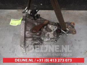 Gebruikte Versnellingsbak Toyota Aygo (B40) 1.0 12V VVT-i Prijs € 150,00 Margeregeling aangeboden door V.Deijne Jap.Auto-onderdelen BV