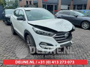 Hyundai Tucson Mistlamp rechts-voor O618559 foto 3