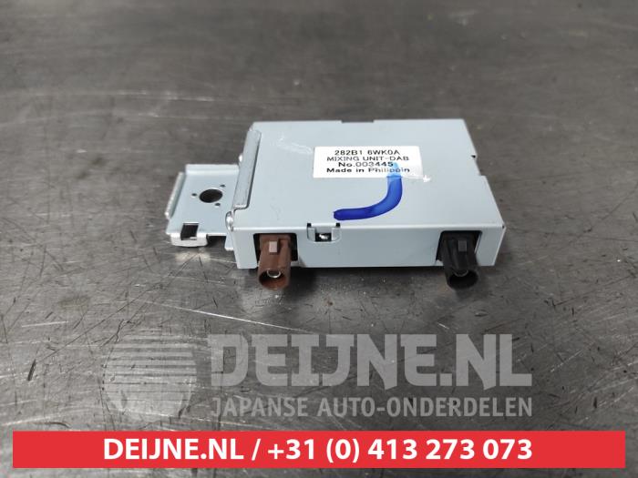 Nissan Leaf Antennenverstärker O618582