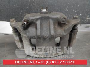 Nissan Leaf Remklauw (Tang) rechts-voor O618609 foto 3
