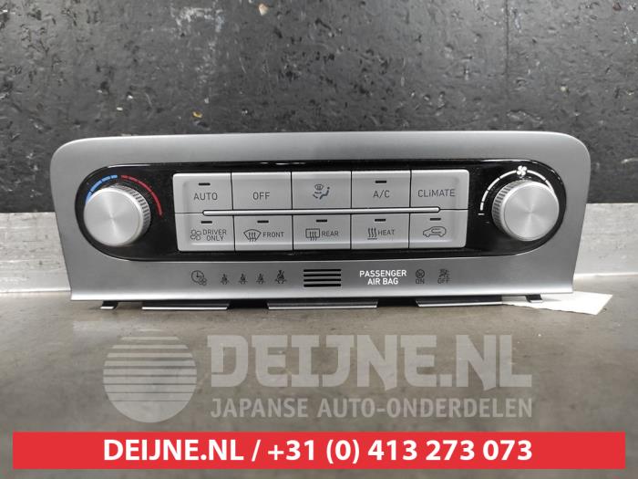 Hyundai Kona Kachel Bedieningspaneel O618661