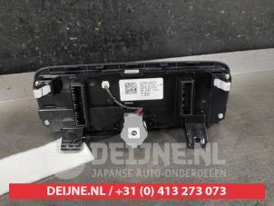 Hyundai Kona Heater control panel O618661 photo 2