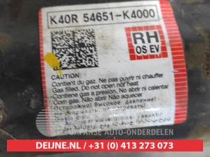 Hyundai Kona Front shock absorber rod, right O618675 photo 3