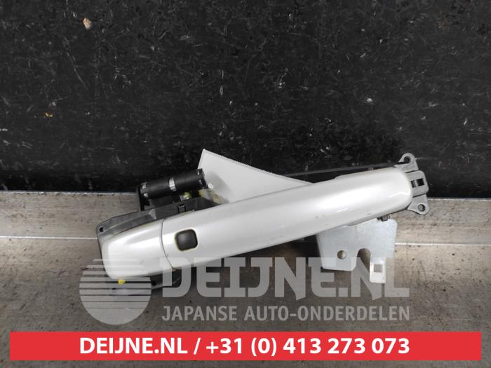 Suzuki SX-4 Portiergreep 4Deurs rechts-voor O618806