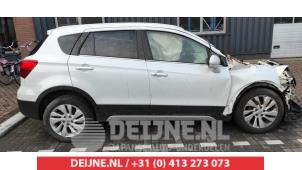 Suzuki SX-4 Türgriff 4-türig rechts vorne O618806 foto 3