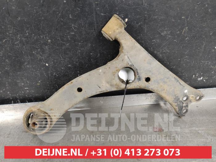 Toyota Corolla Draagarm onder rechts-voor O618819