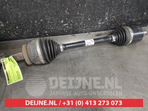 Gebruikte Aandrijfas links-voor Hyundai Tucson (TL) 1.6 T-GDi 16V 2WD Prijs € 150,00 Margeregeling aangeboden door V.Deijne Jap.Auto-onderdelen BV
