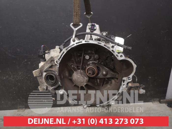 Kia Carens Getriebe O619242