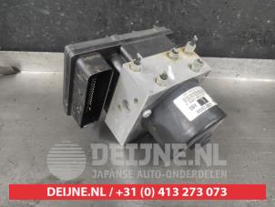 Gebruikte ABS Pomp Nissan Navara (D40) 2.5 dCi 16V 4x4 Prijs € 35,00 Margeregeling aangeboden door V.Deijne Jap.Auto-onderdelen BV