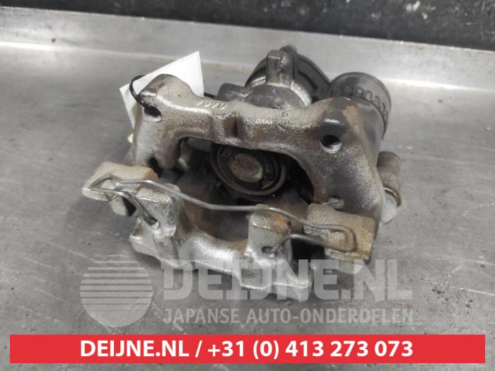 Mazda 3 Remklauw (Tang) links-achter O619306