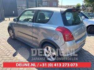 Suzuki Swift Rücklicht links O619329 foto 3
