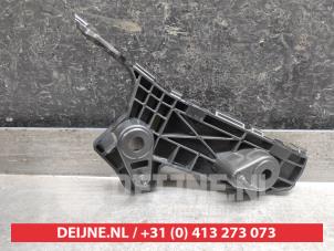 Mazda 2 Front bumper bracket, left O9990008965 photo 3
