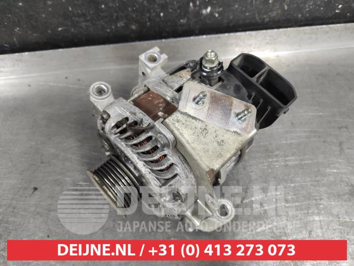 Gebruikte Dynamo Mazda 6 (GH12/GHA2) 2.0i 16V S-VT Prijs € 35,00 Margeregeling aangeboden door V.Deijne Jap.Auto-onderdelen BV