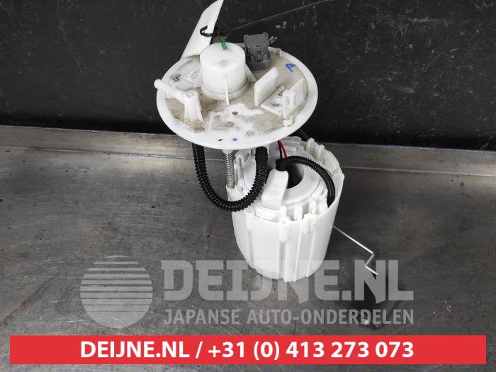 Gebruikte Tank element Pomp Kia Stonic (YB) 1.0i T-GDi 12V Prijs € 100,00 Margeregeling aangeboden door V.Deijne Jap.Auto-onderdelen BV