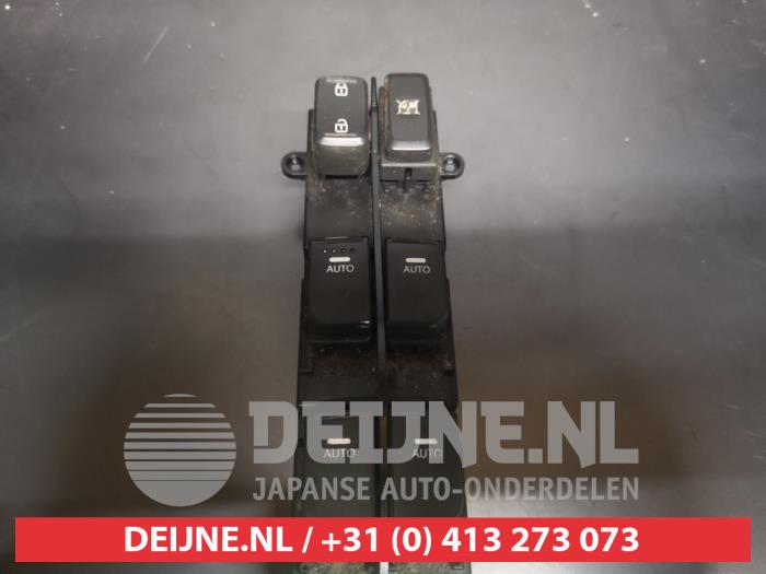 Kia Optima Multi-functional window switch O619708