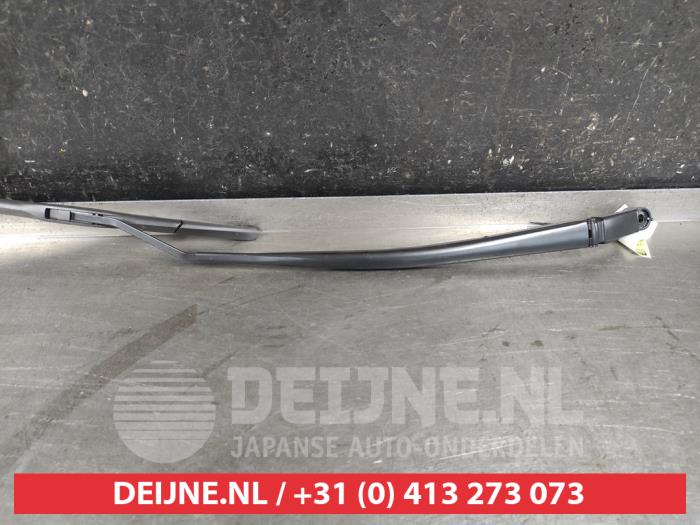 Toyota Yaris Cross Ruitenwisserarm voor O619810