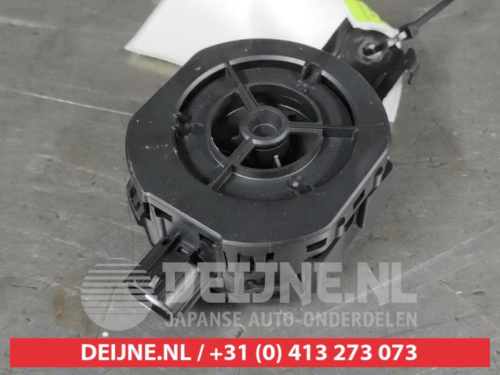 Toyota Yaris Cross VESS luidspreker O619815