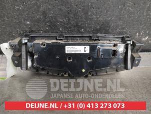 Nissan Navara Heater control panel O619862 photo 2