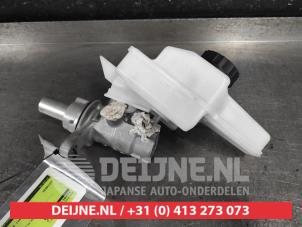 Gebruikte Hoofdremcilinder Toyota Yaris Cross (PB1/PJ1) 1.5 12V Hybrid 115 Prijs op aanvraag aangeboden door V.Deijne Jap.Auto-onderdelen BV