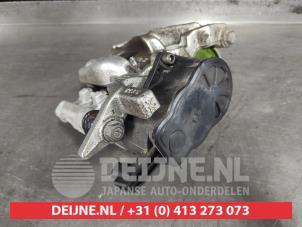 Toyota Yaris Cross Rear brake calliper, left O619920 photo 3