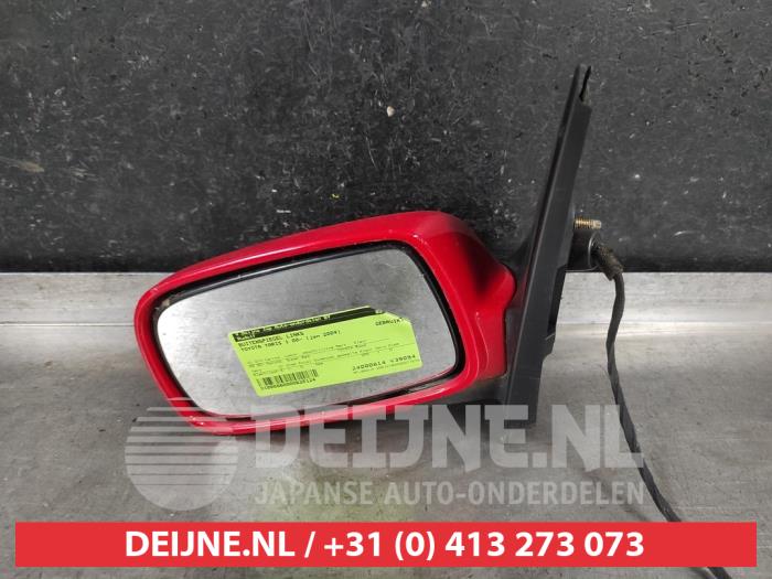 Toyota Yaris Buitenspiegel links O620124