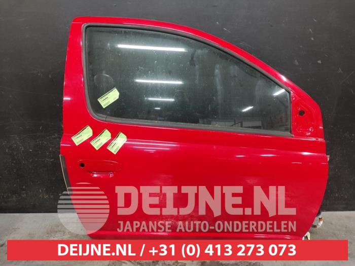 Toyota Yaris Portier 2Deurs rechts O620137