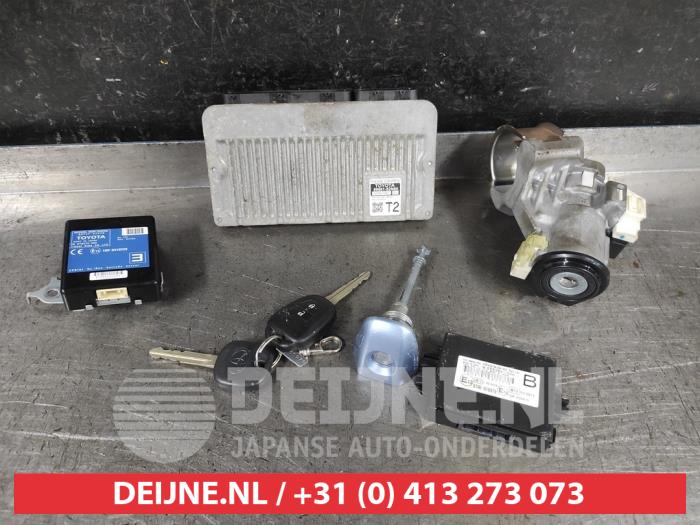 Toyota Verso-S Computer Motormanagement O620154